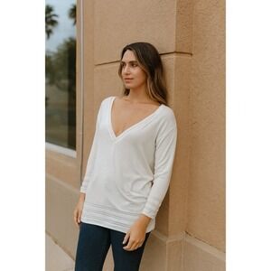 J.Jill Women Small White Deep V Neck‎ Pullover Top Cotton Linen Summer Vacation